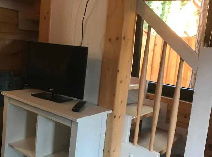 Lodge Gryf-balt - Drewniane